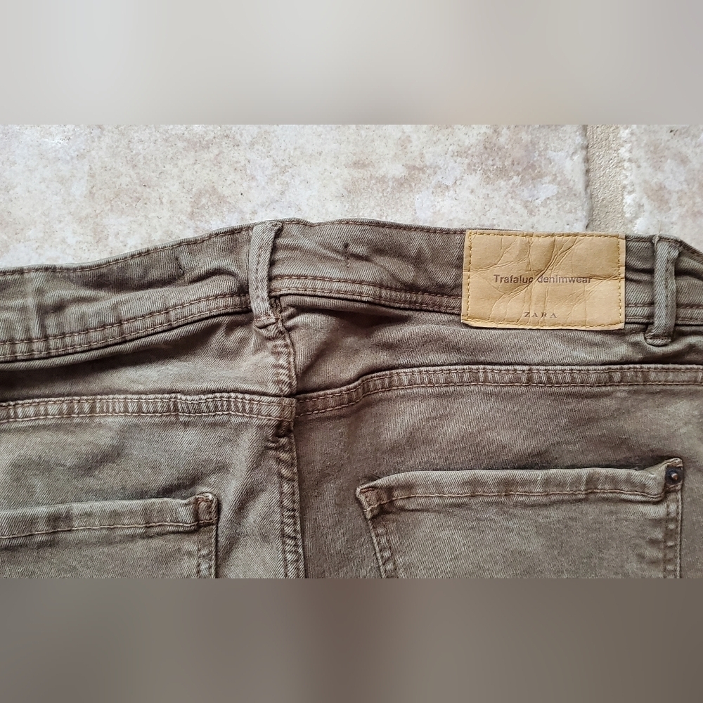 Zara Women's Skinny Olive Colored Pants Size 6 - Picture 3 of 4